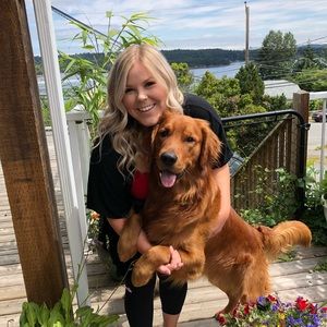 Meet your Posher, Elyse